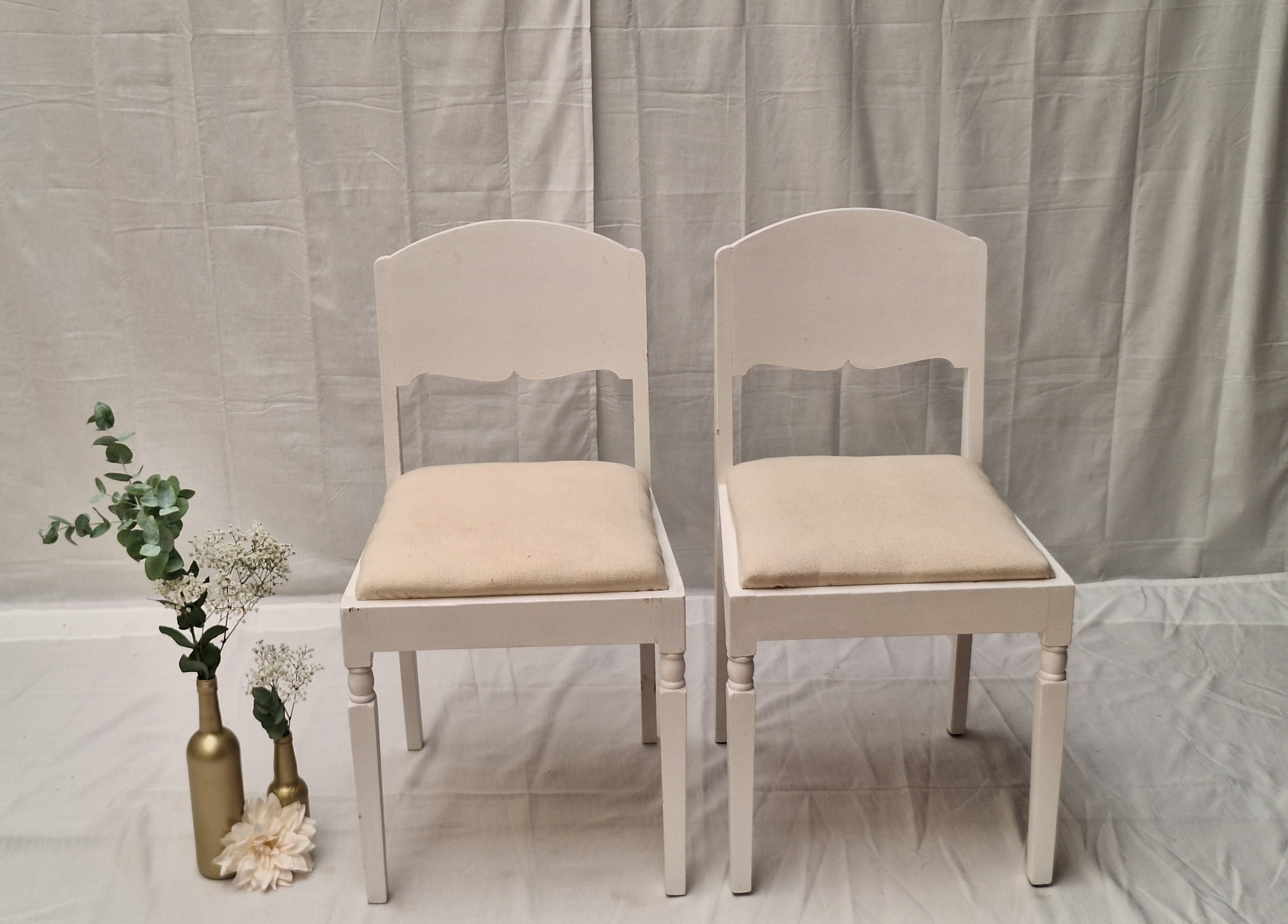 Stoelen bruidspaar